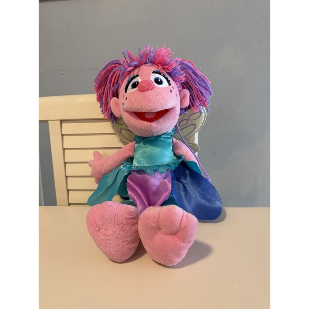 Abby Cadabby Sesame Street Plushy With Pom Pom And Wings